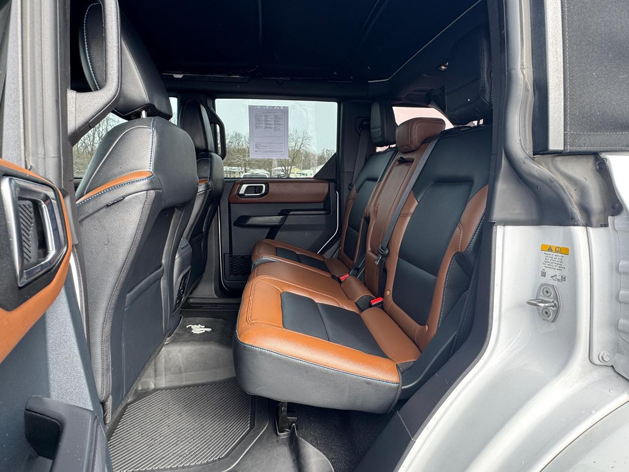 Ford Bronco Outer Banks 4-Door 2024