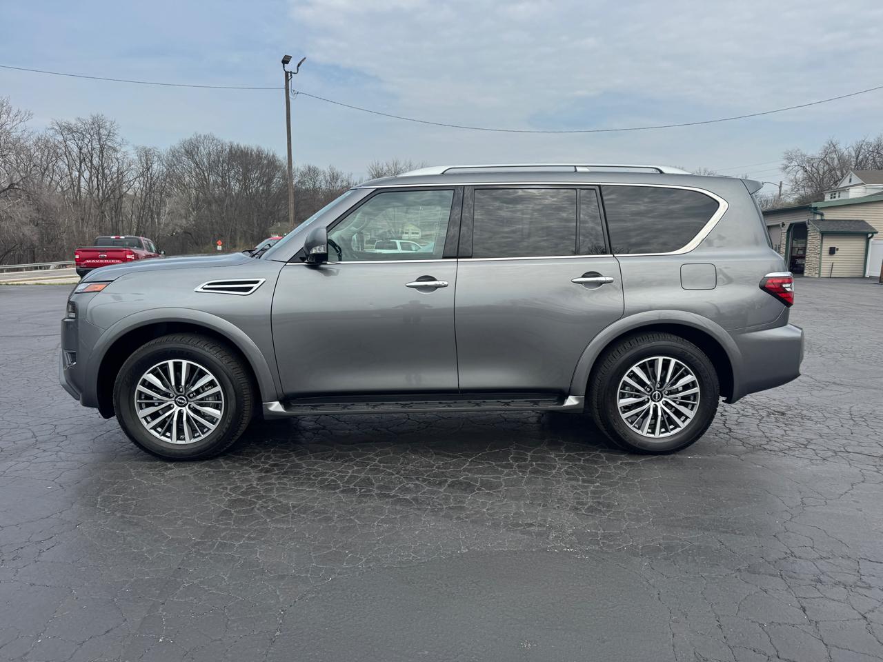 Nissan Armada SL AWD 2024