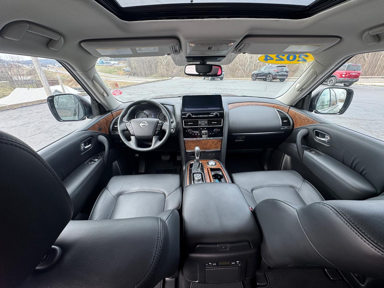 Nissan Armada SL AWD 2024