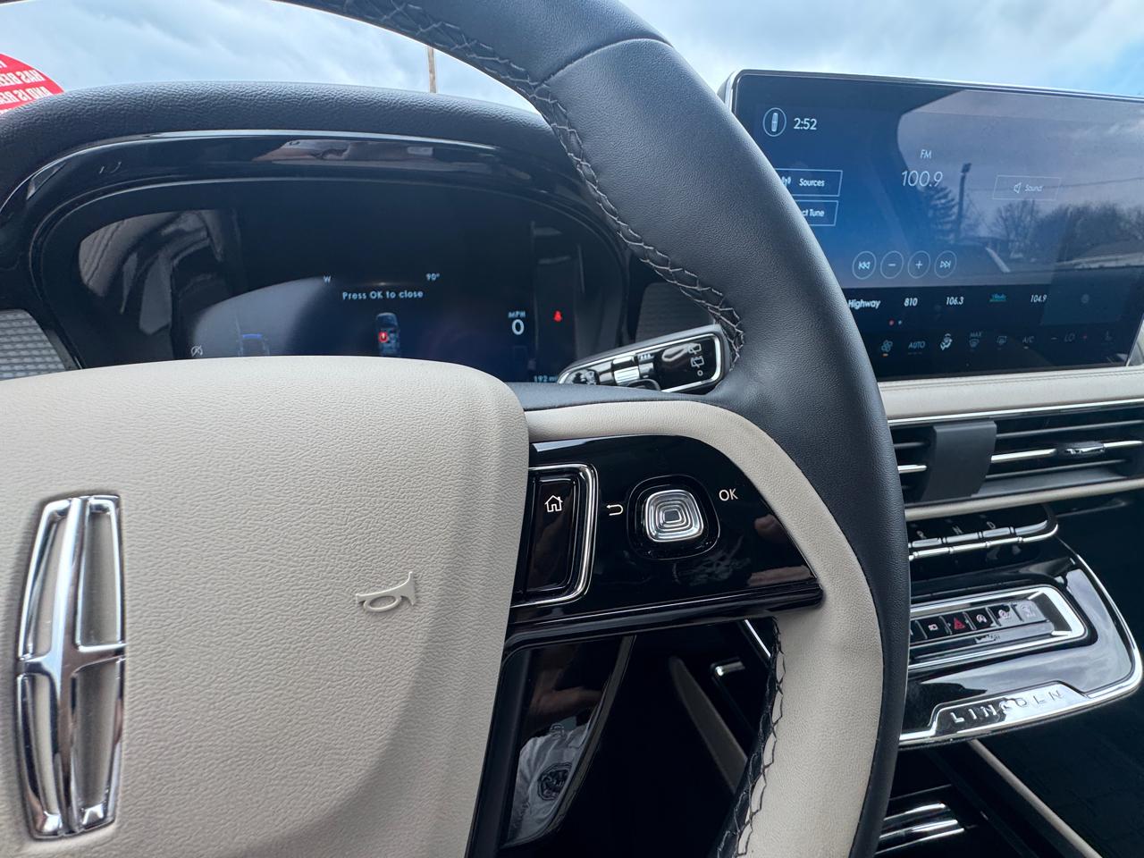 Lincoln Corsair Premiere AWD 2025