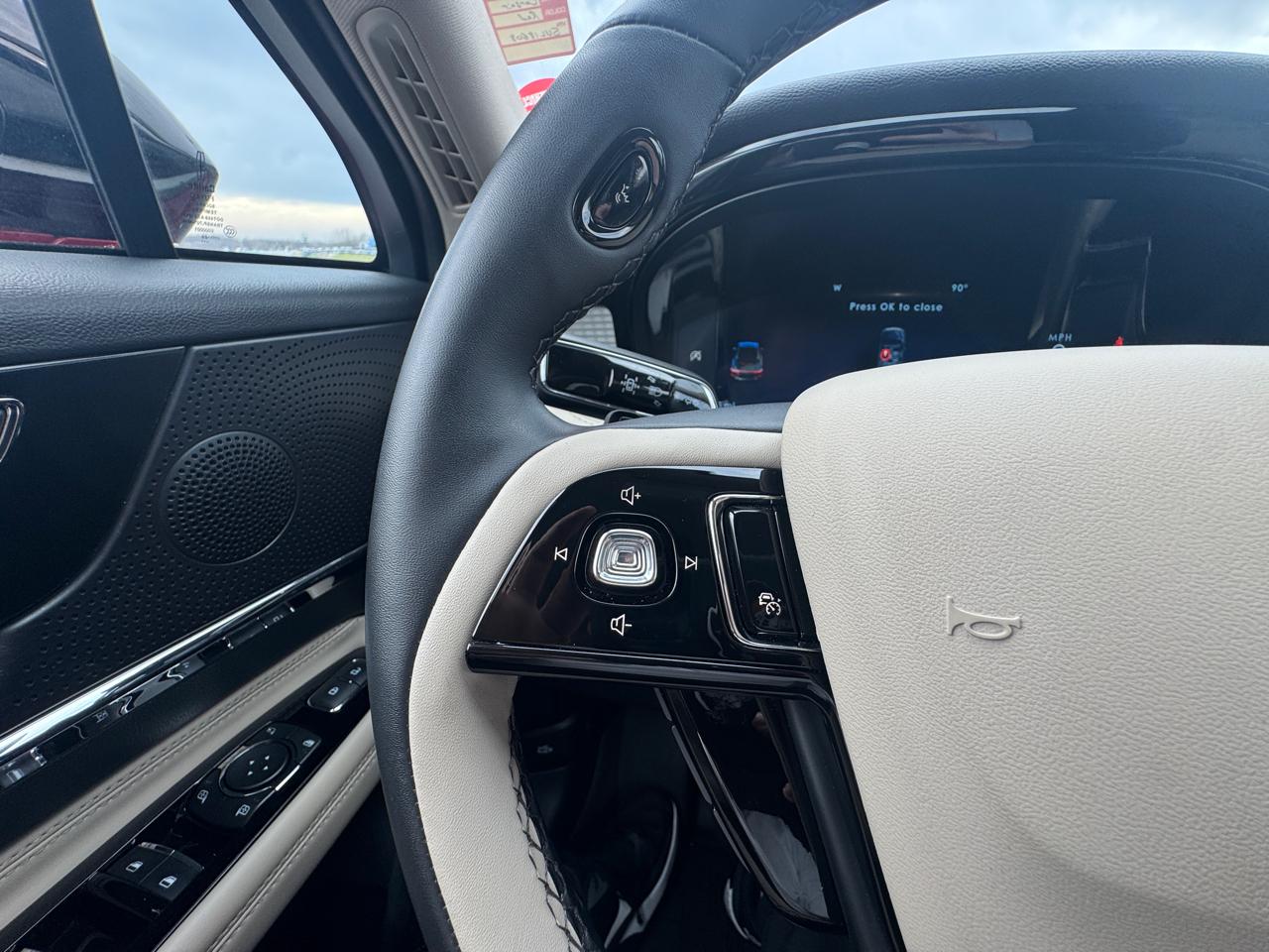 Lincoln Corsair Premiere AWD 2025