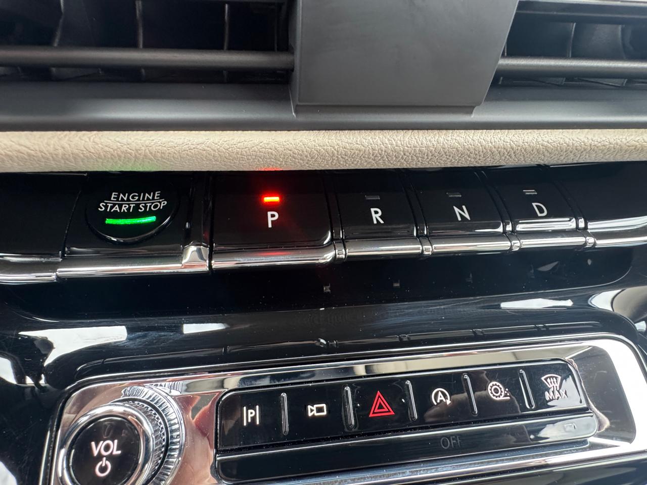 Lincoln Corsair Premiere AWD 2025