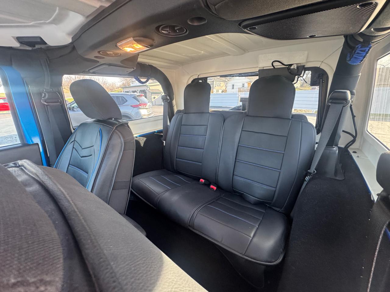 Jeep Wrangler Sport 4WD 2016