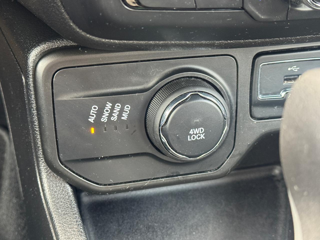 Jeep Renegade Latitude 4WD 2018