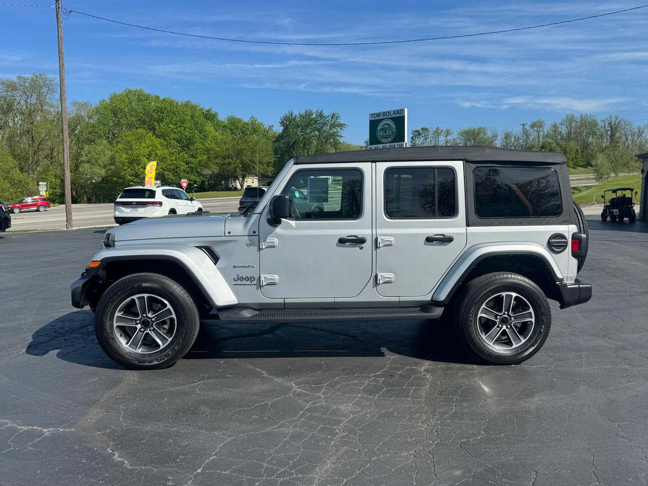 Jeep Wrangler Unlimited Sahara 2023