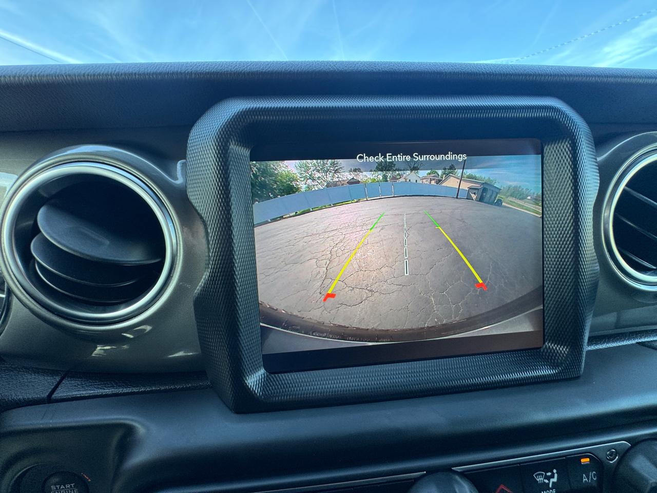 Jeep Wrangler Unlimited Sahara 2023