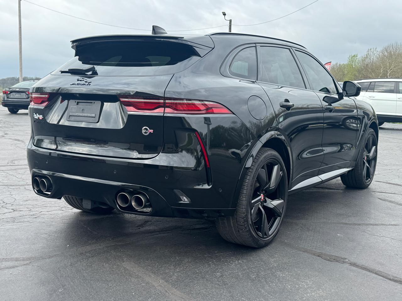 Jaguar F-Pace SVR 2023