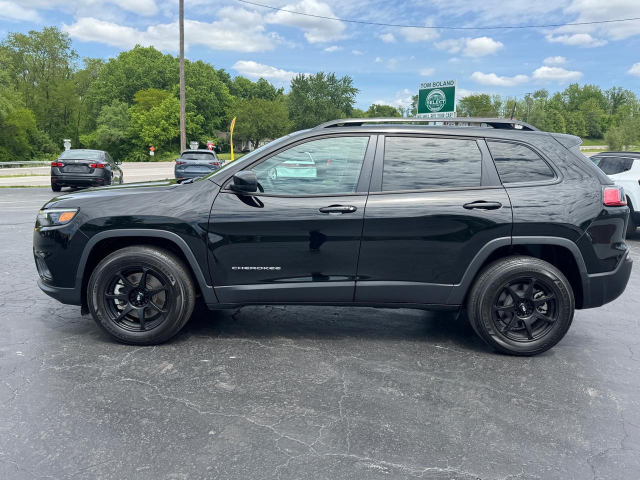 Jeep Cherokee Latitude LUX 4D SUV 4WD 2022