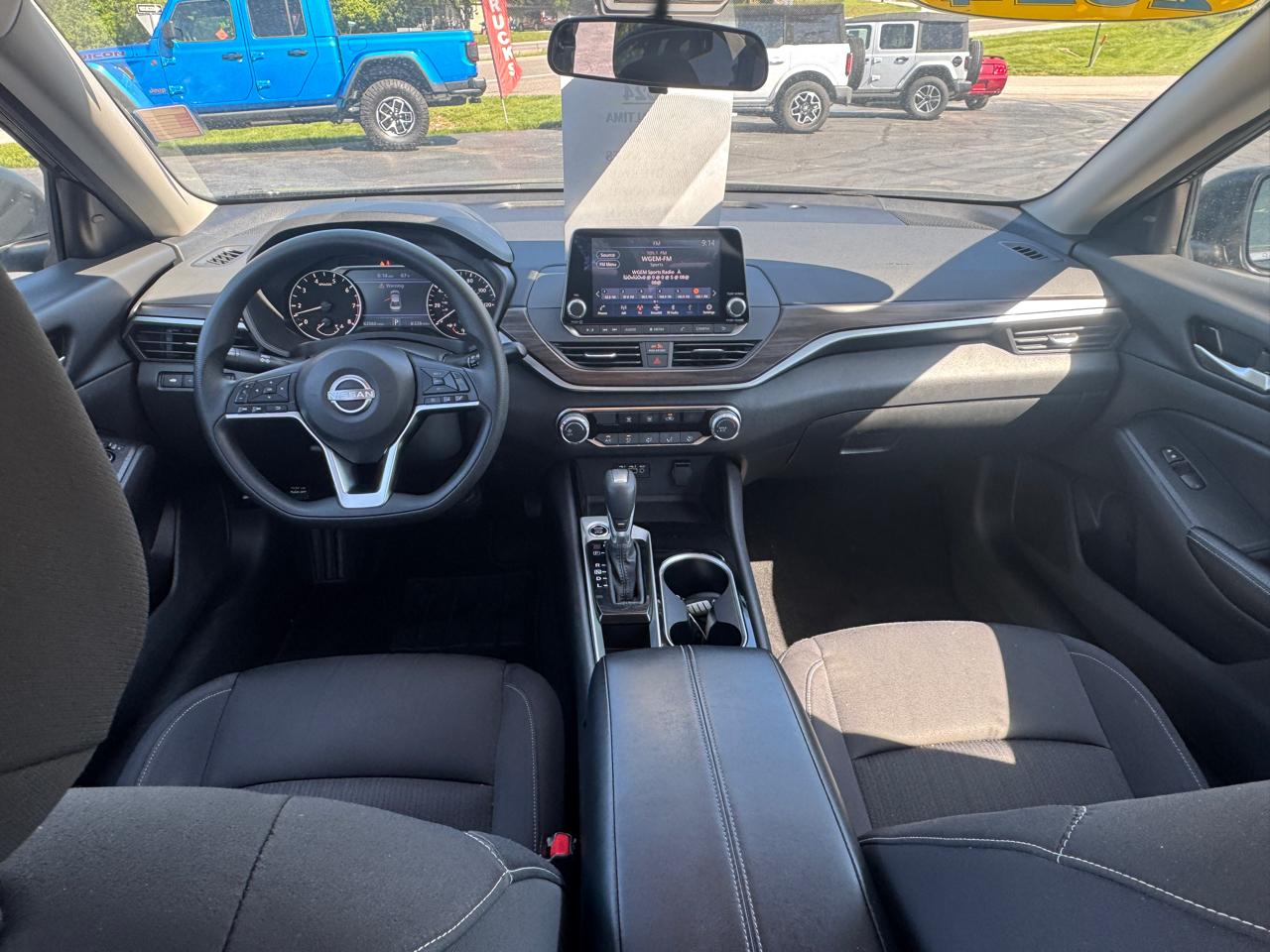 Nissan Altima 2.5 SV 2024