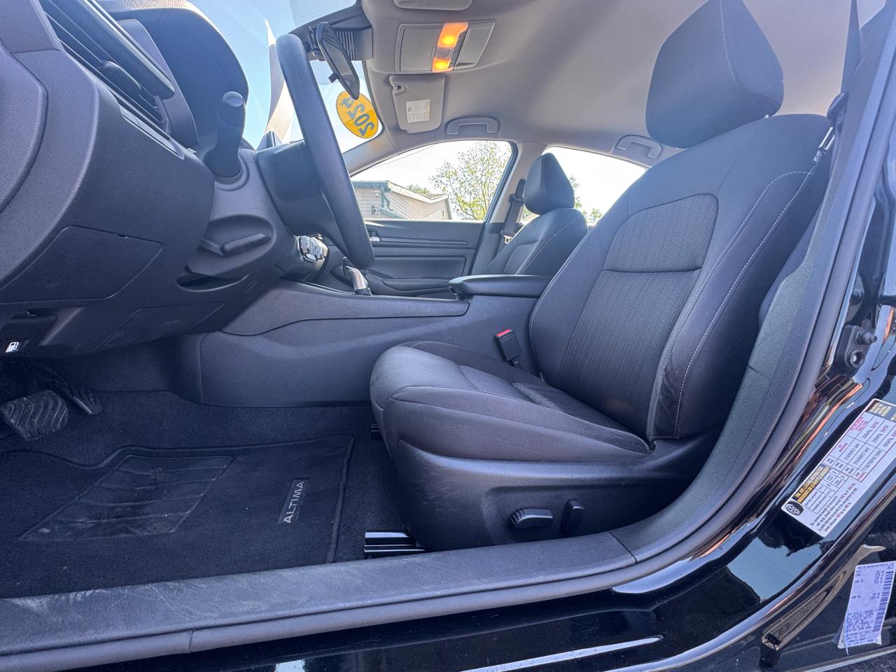 Nissan Altima 2.5 SV 2024