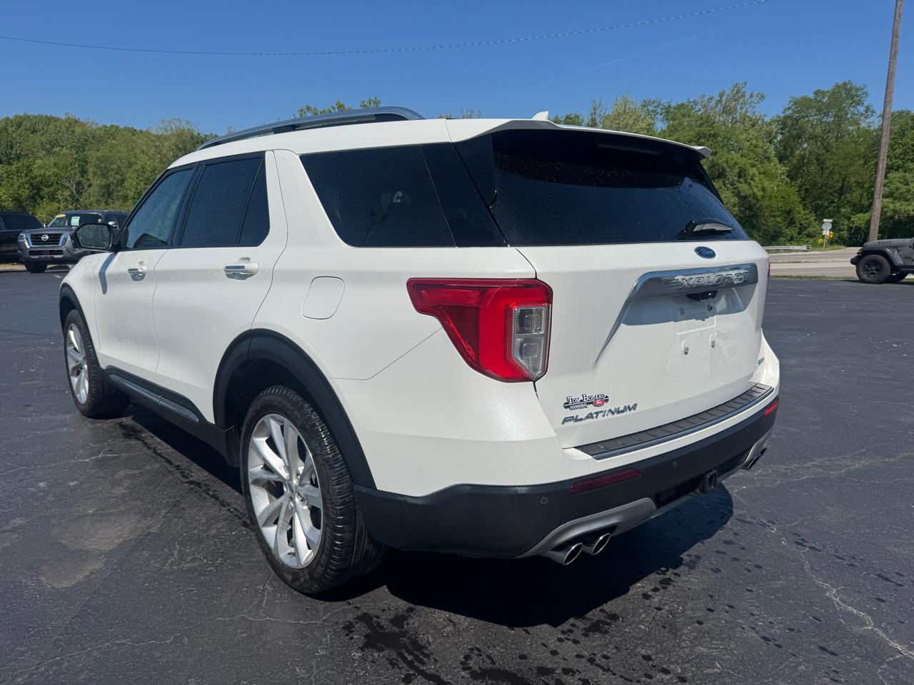 Ford Explorer Platinum AWD 2023