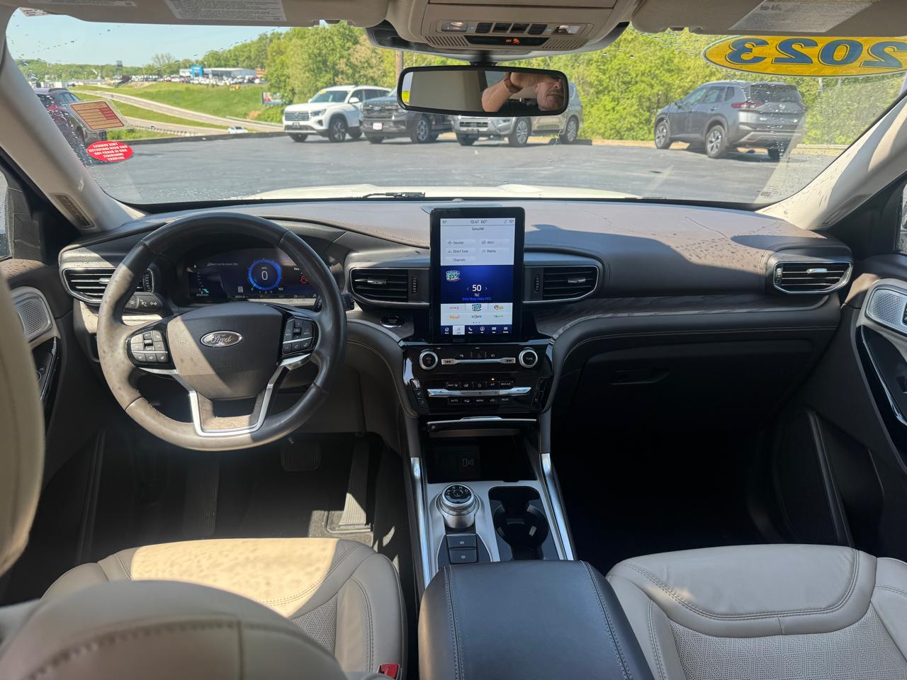 Ford Explorer Platinum AWD 2023