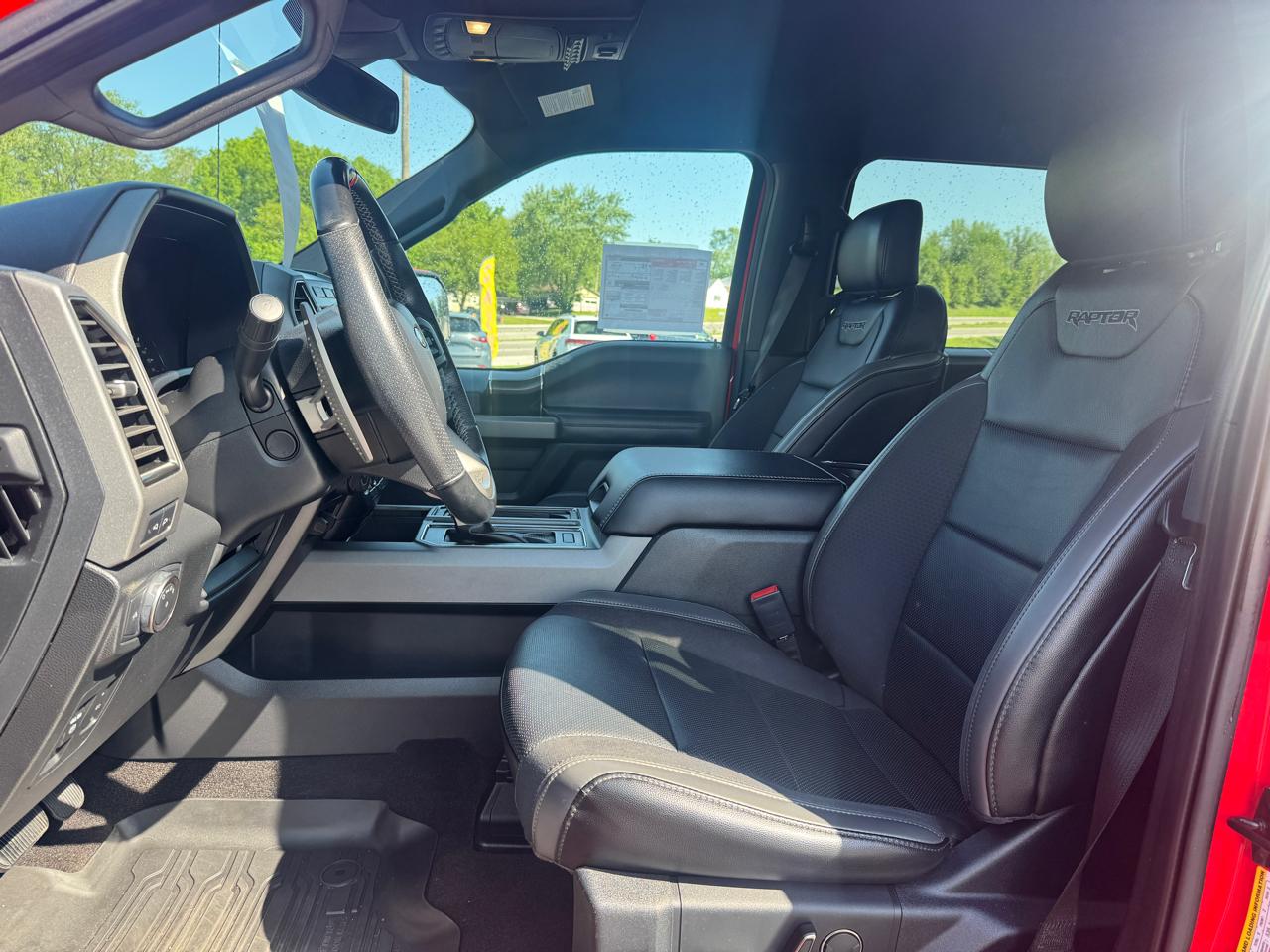 Ford F-150 Raptor SuperCrew 4WD 2020