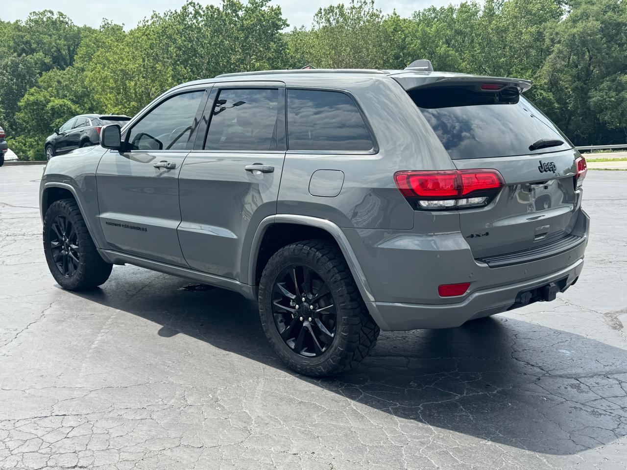 Jeep Grand Cherokee Laredo X 4WD 2021