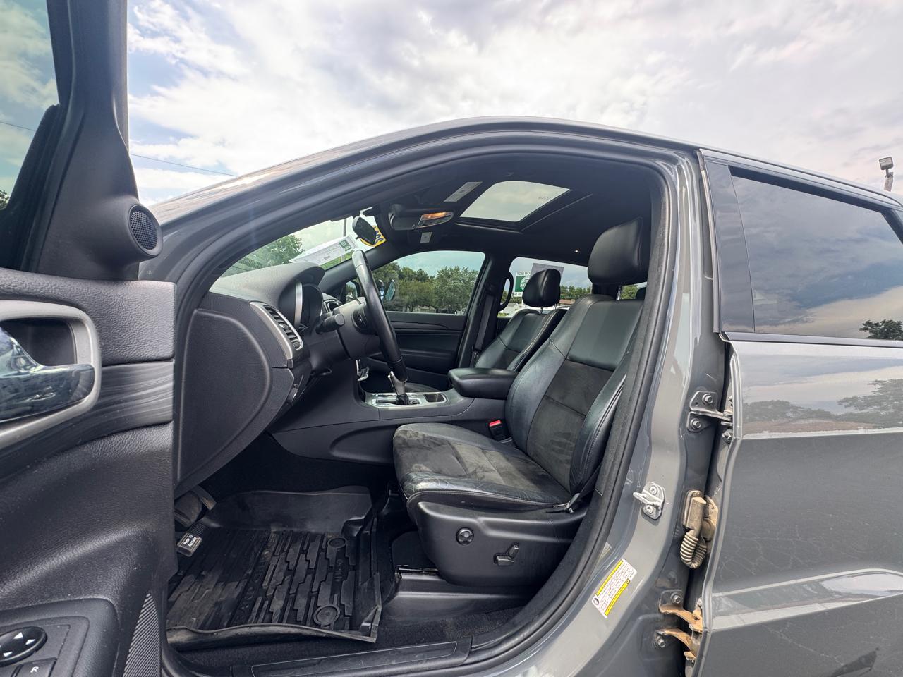 Jeep Grand Cherokee Laredo X 4WD 2021