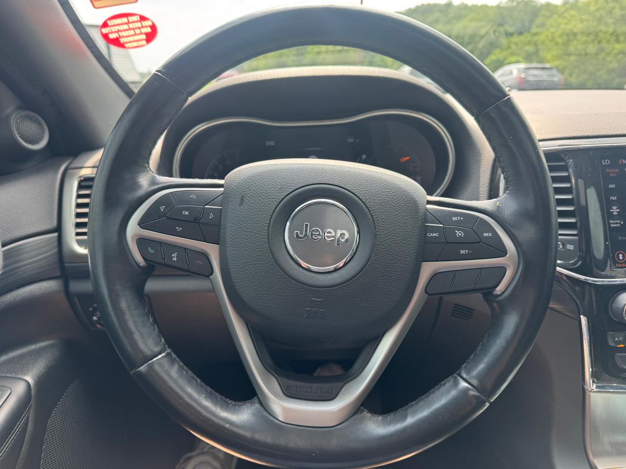 Jeep Grand Cherokee Laredo X 4WD 2021