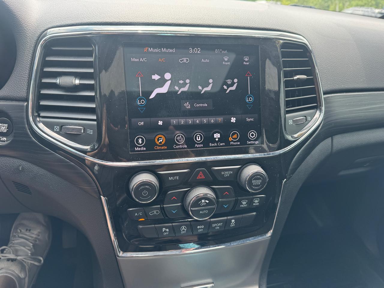 Jeep Grand Cherokee Laredo X 4WD 2021