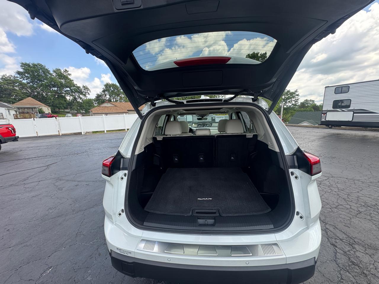 Nissan Rogue SV AWD 2024