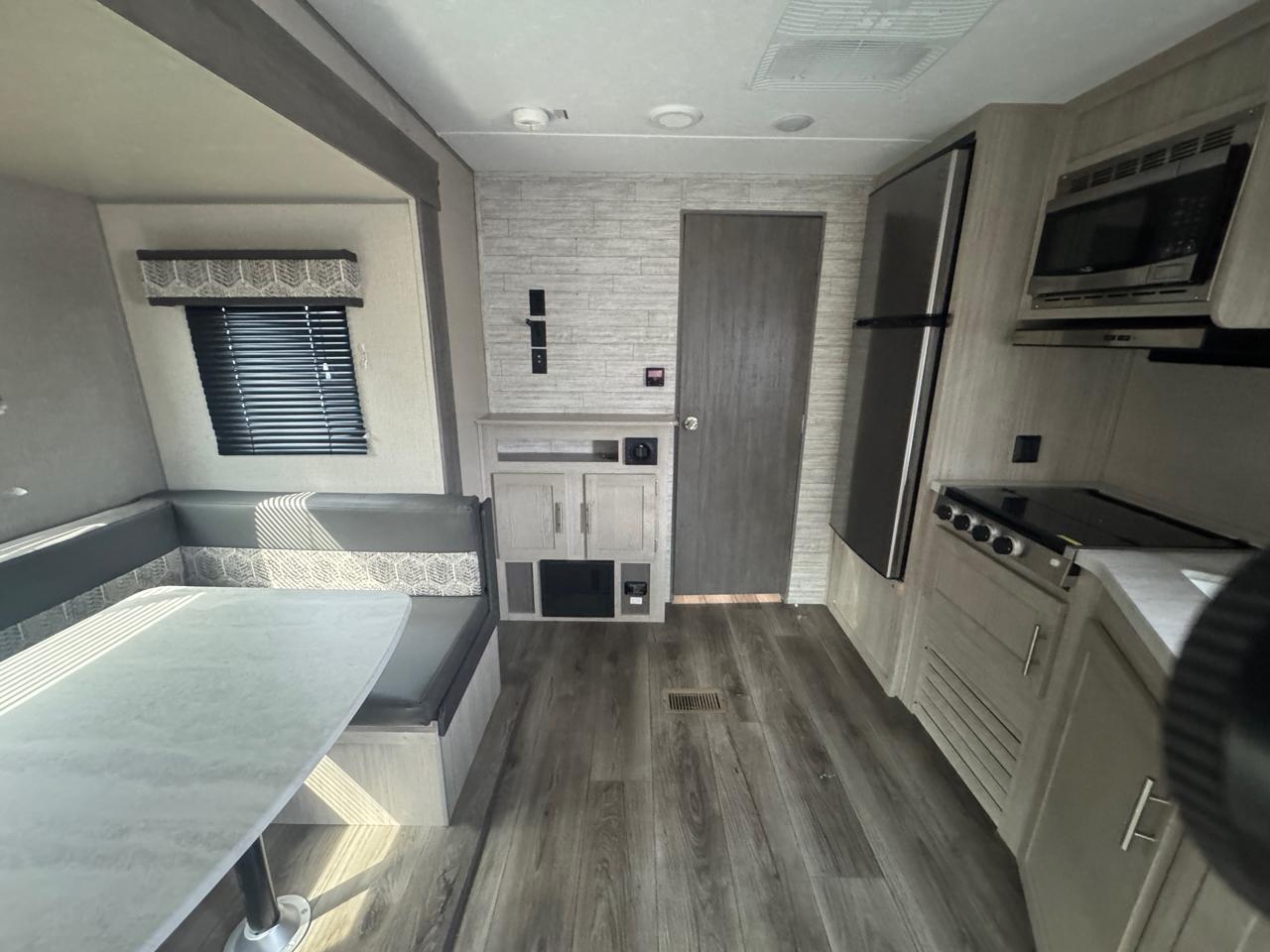 Coachmen Catalina  2023