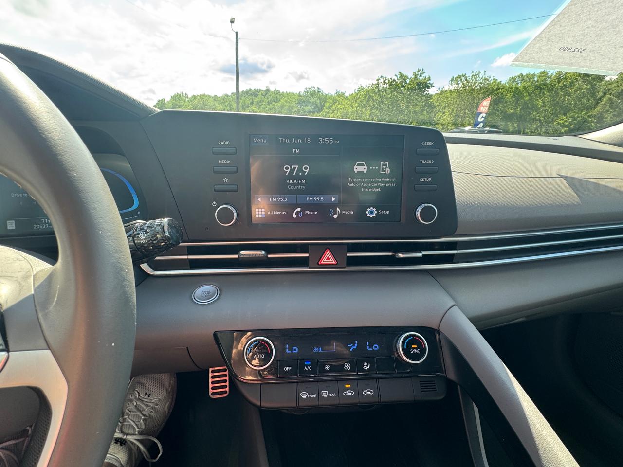 Hyundai Elantra SEL Sport 2025