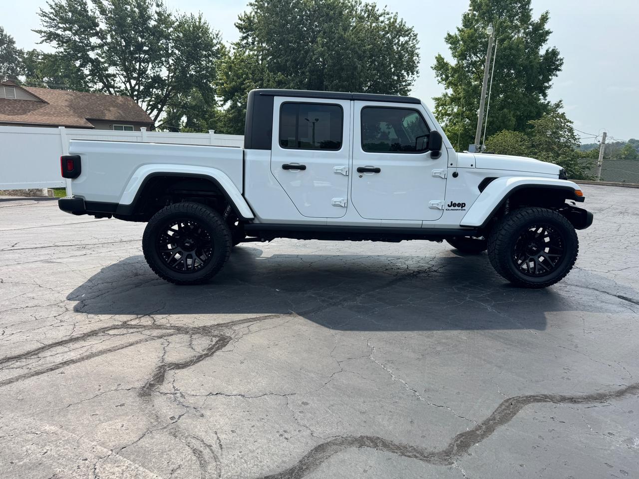 Jeep Gladiator Sport 2021