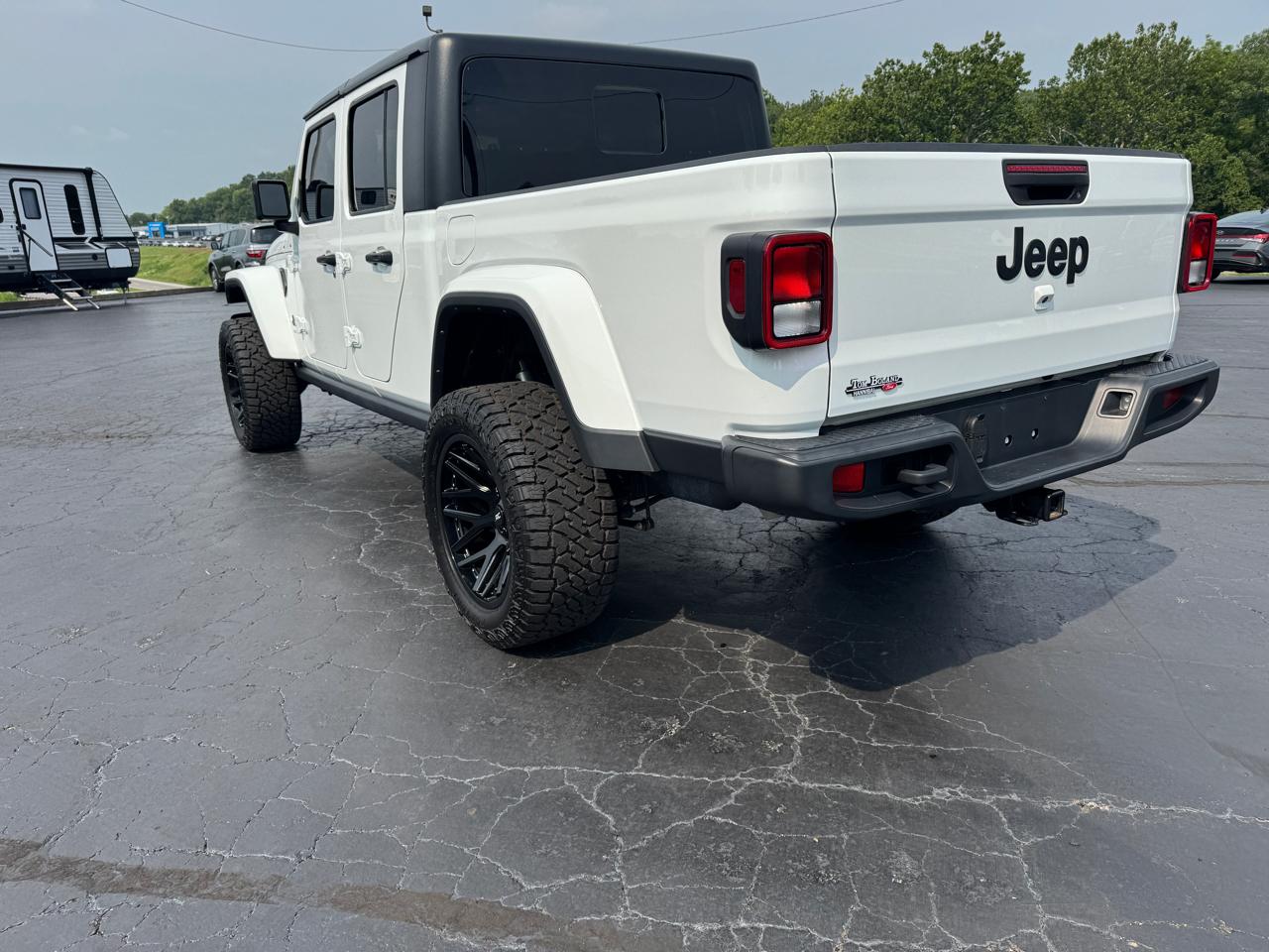 Jeep Gladiator Sport 2021