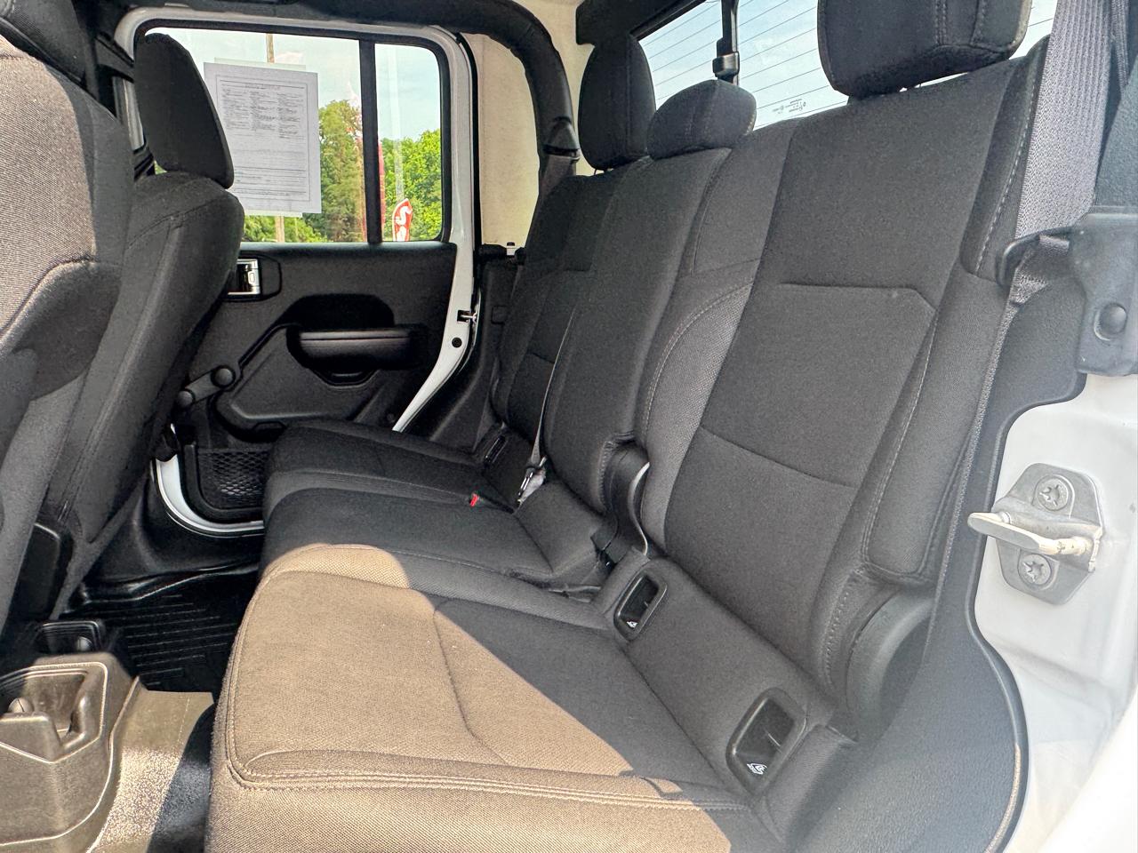 Jeep Gladiator Sport 2021