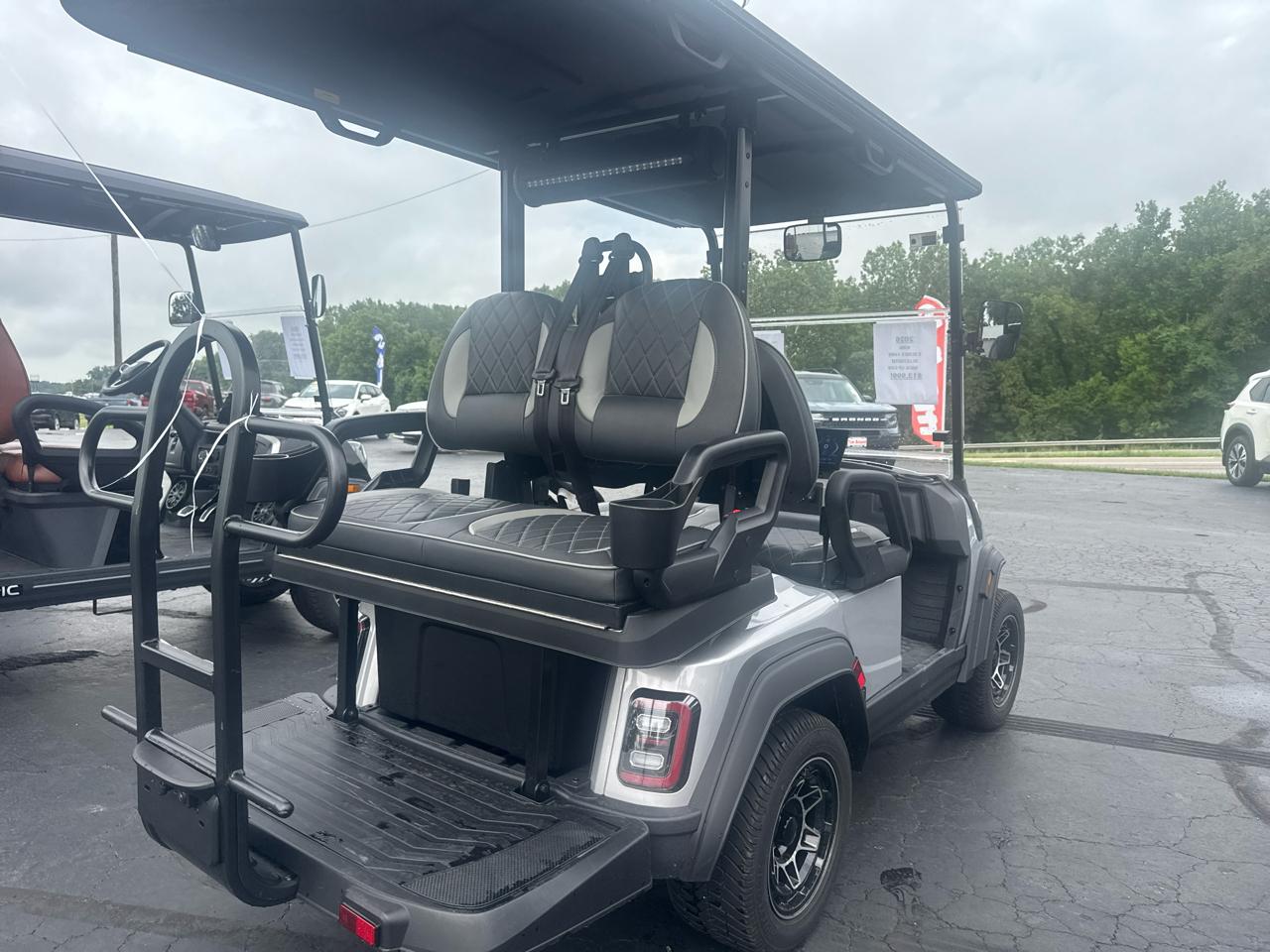Icon Golf Cart  2026
