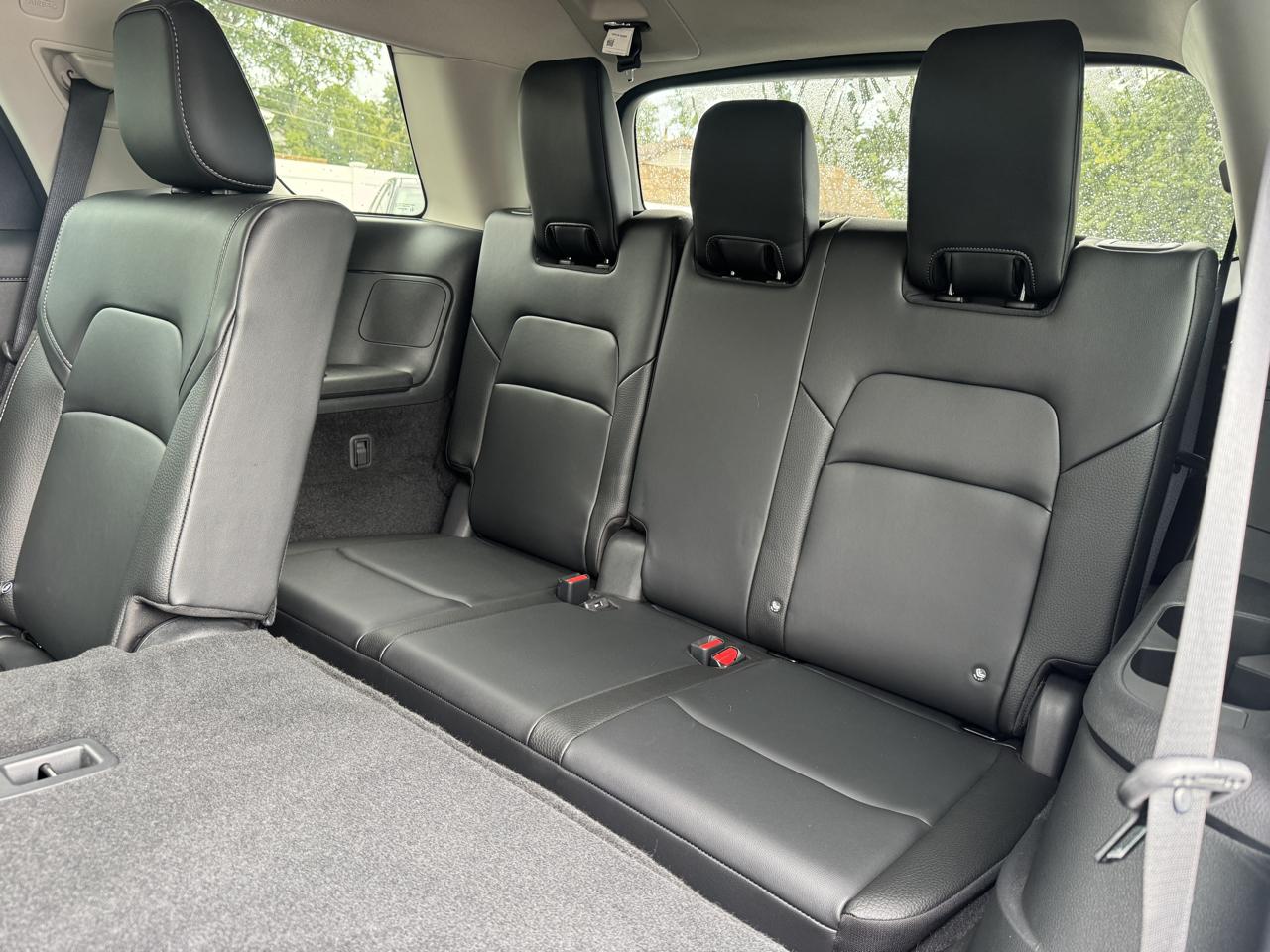 Nissan Pathfinder SL 4WD 2023