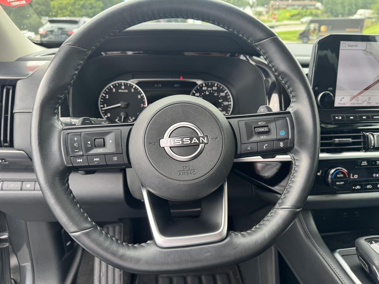 Nissan Pathfinder SL 4WD 2023