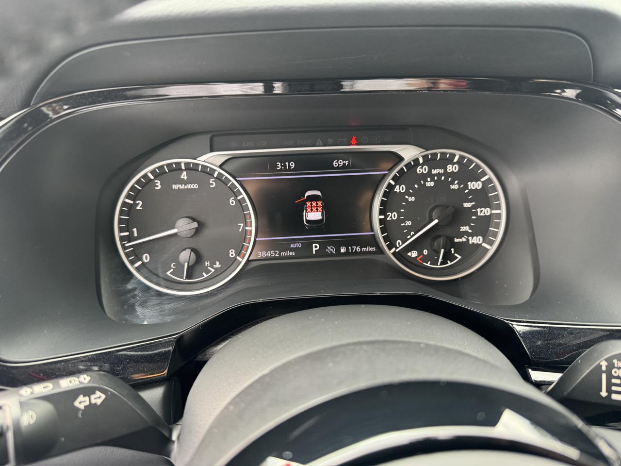 Nissan Pathfinder SL 4WD 2023