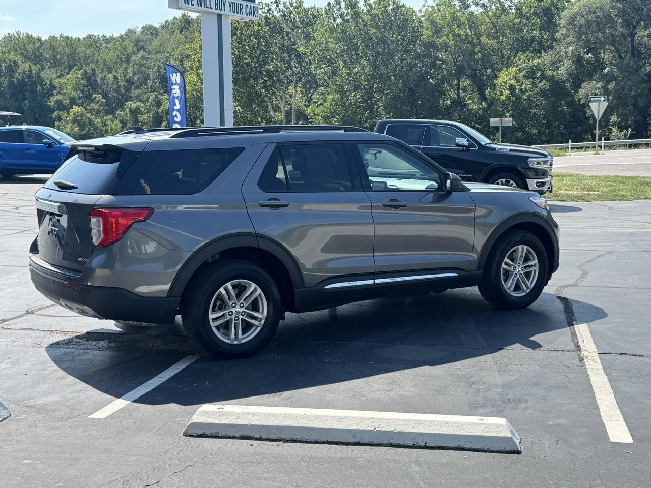 Ford Explorer XLT AWD 2024
