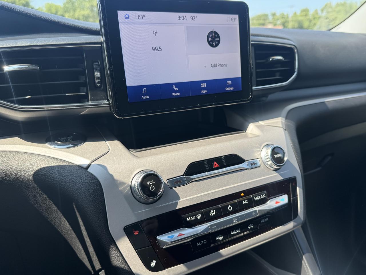 Ford Explorer XLT AWD 2024