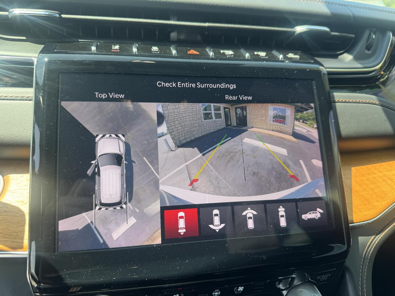 Jeep Grand Cherokee L Summit 4WD 2023