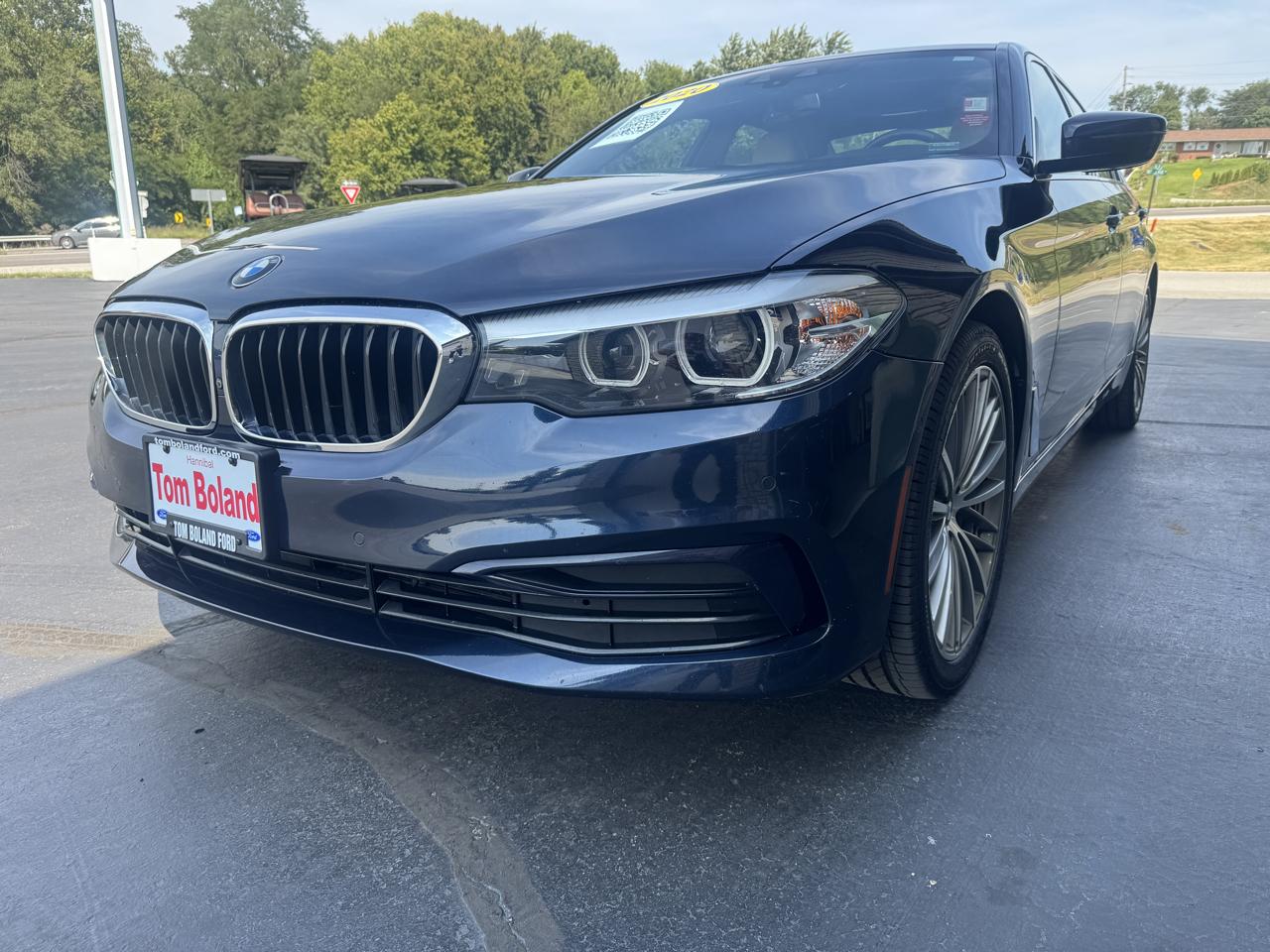 BMW 5-Series 530i xDrive 2020