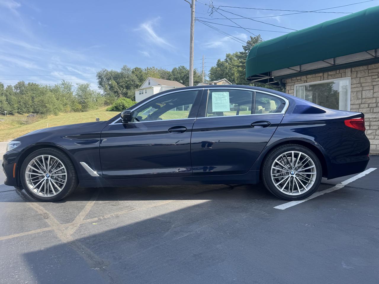 BMW 5-Series 530i xDrive 2020
