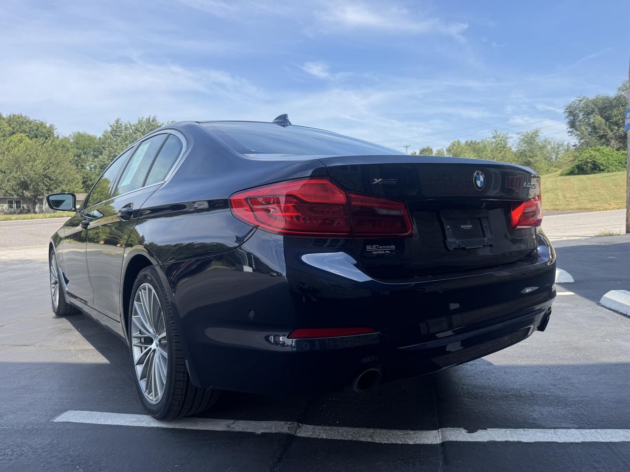 BMW 5-Series 530i xDrive 2020
