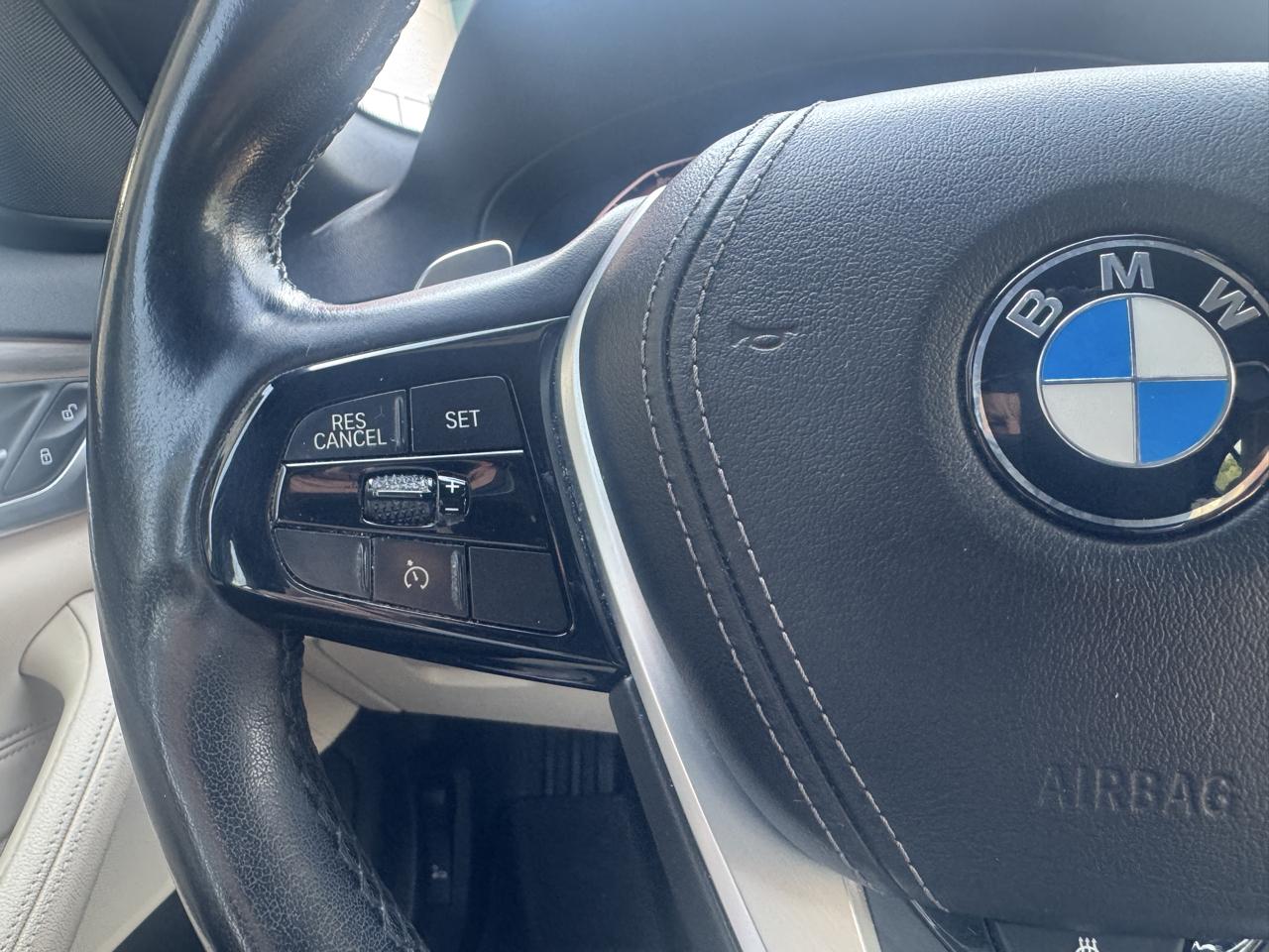 BMW 5-Series 530i xDrive 2020