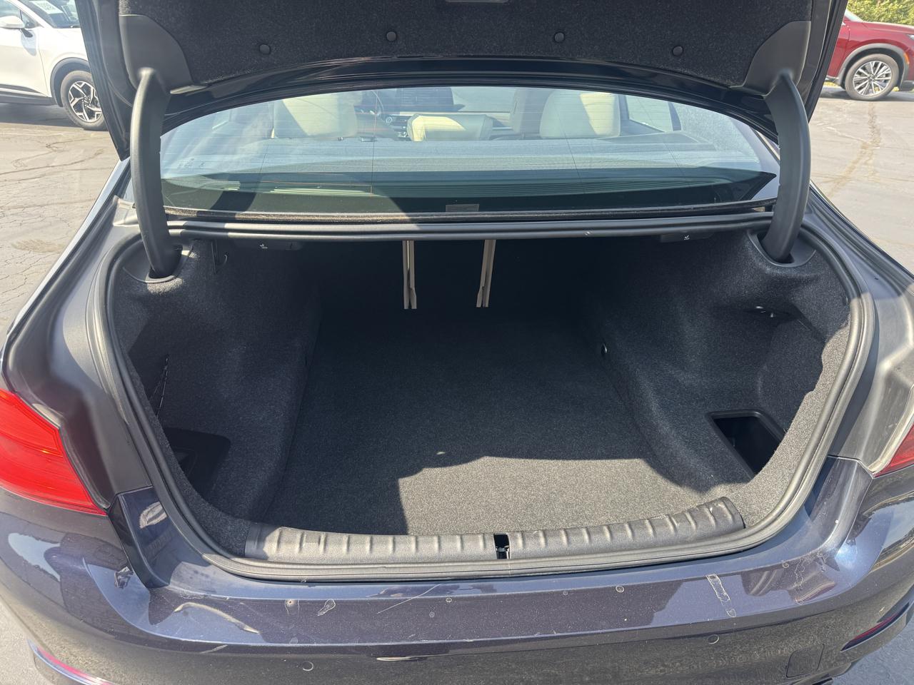BMW 5-Series 530i xDrive 2020