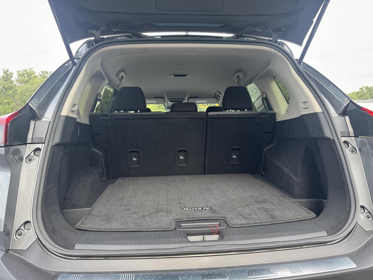 Nissan Rogue SV AWD 2023