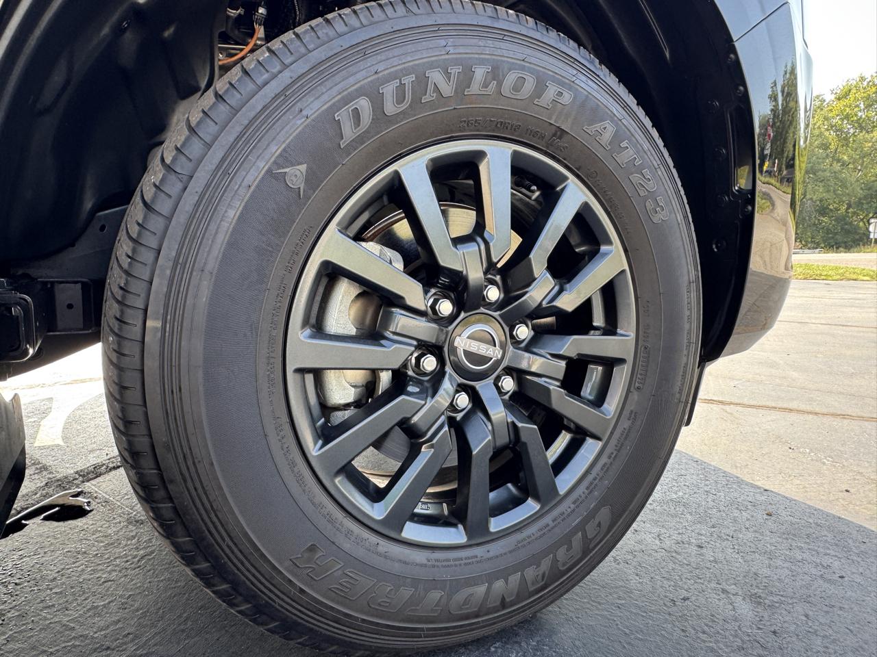 Nissan Armada SV 4WD 2025