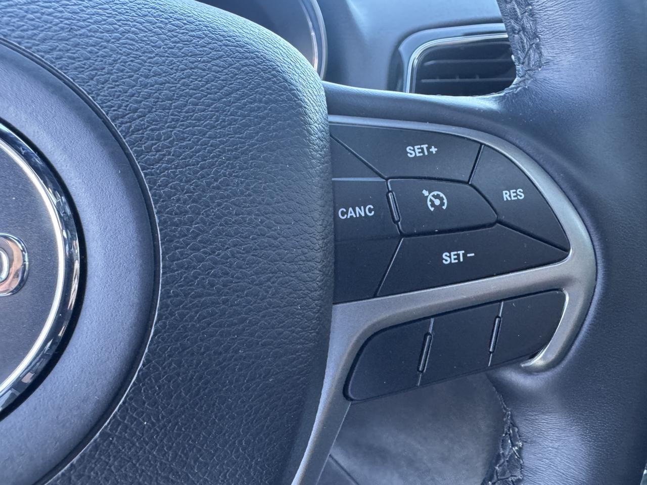 Jeep Grand Cherokee Altitude 4x4 2019