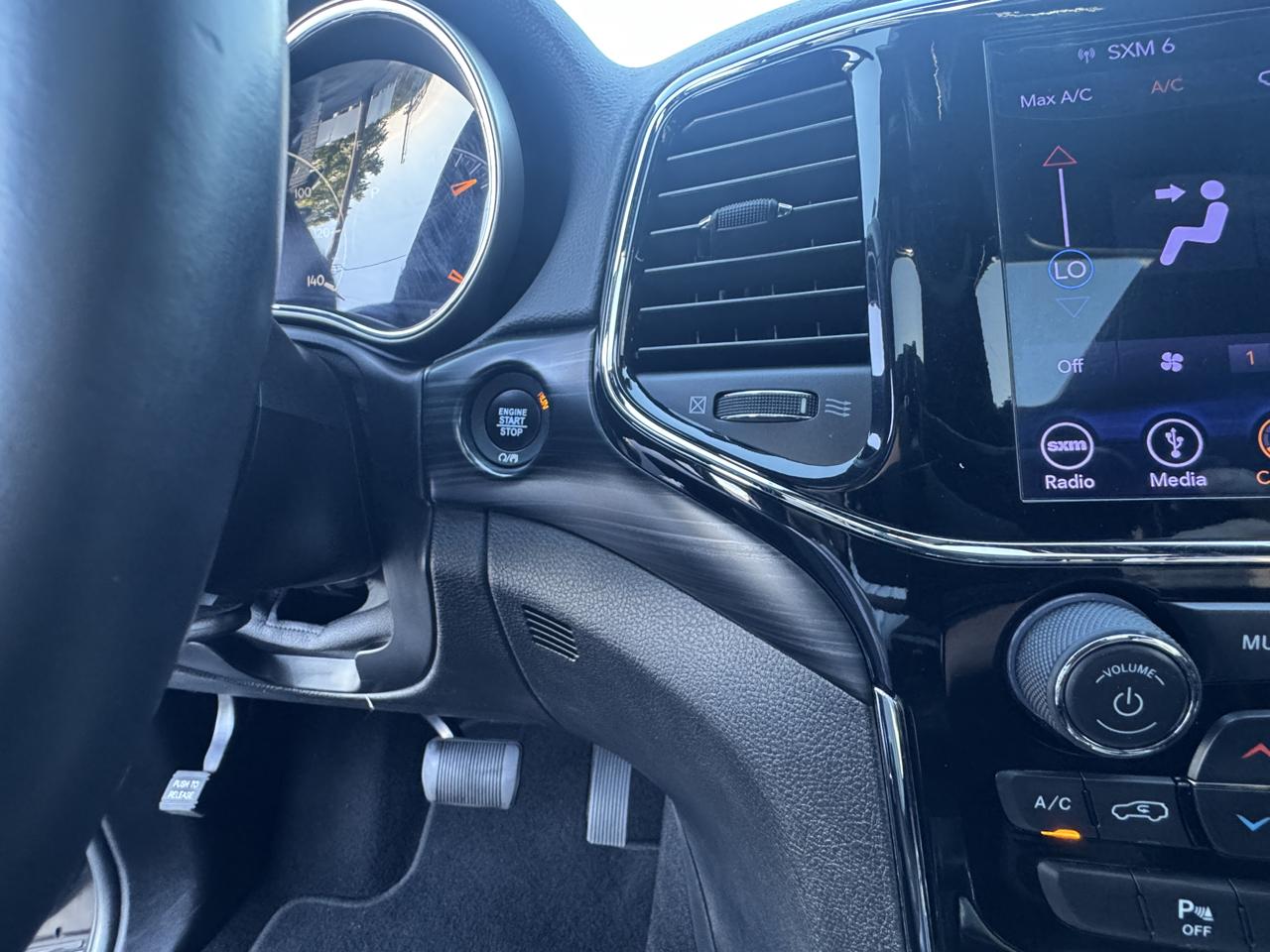 Jeep Grand Cherokee Altitude 4x4 2019