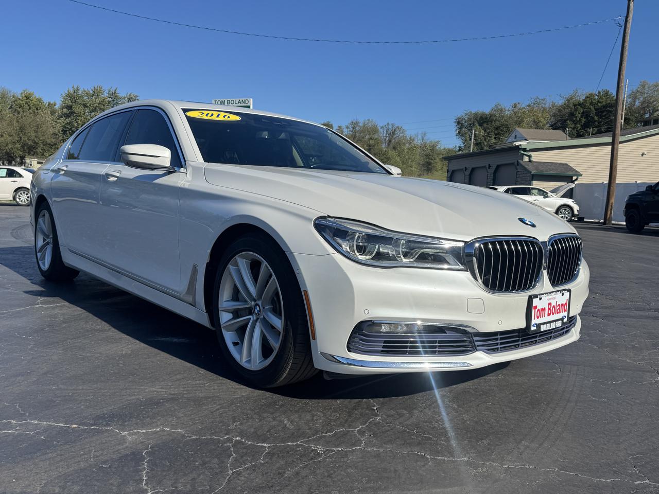 BMW 7-Series 750i xDrive 2016