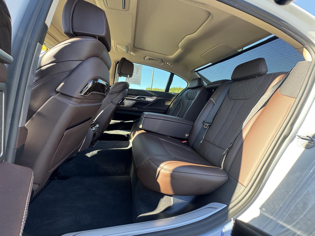 BMW 7-Series 750i xDrive 2016