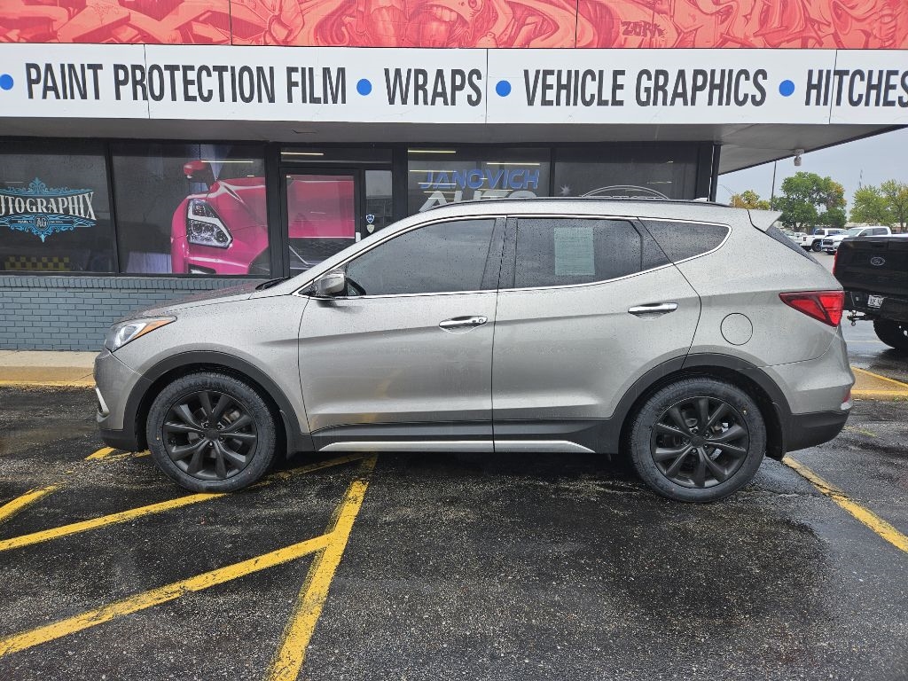 Hyundai Santa Fe Sport 2.0T AWD 2018 Hyundai Santa Fe Sport 2.0T AWD 2018