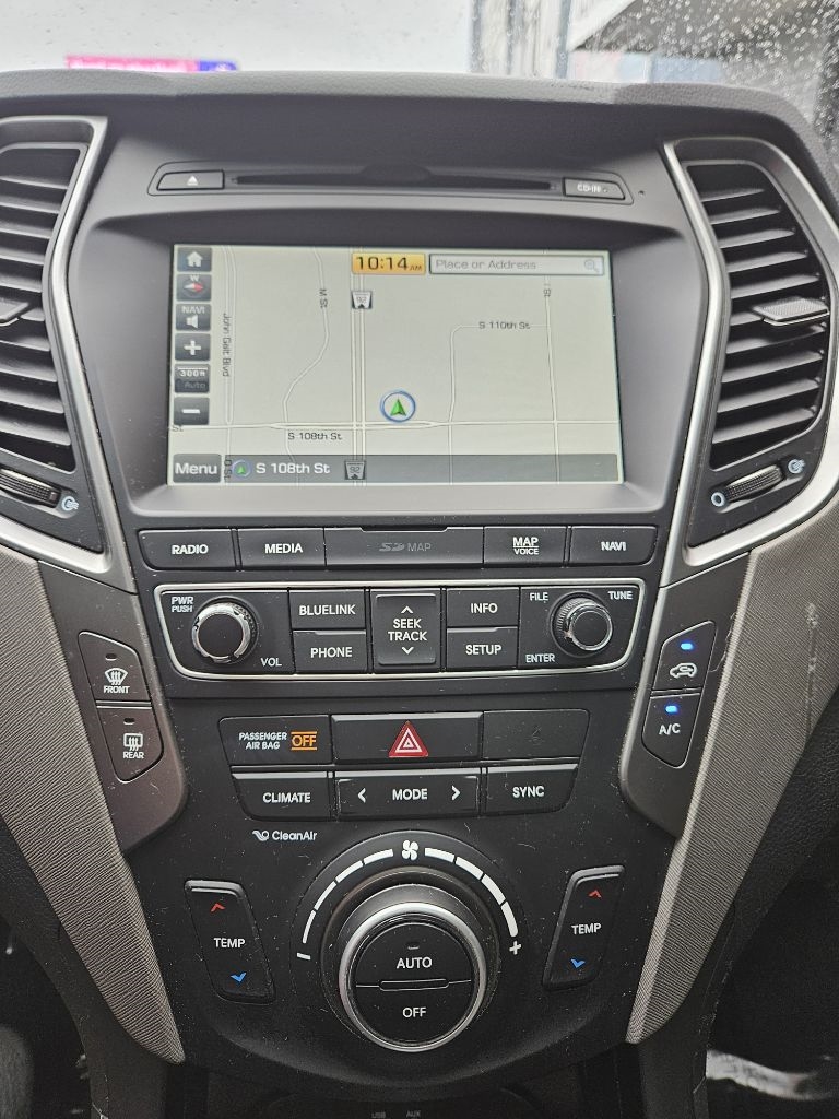 Hyundai Santa Fe Sport 2.0T AWD 2018 Hyundai Santa Fe Sport 2.0T AWD 2018