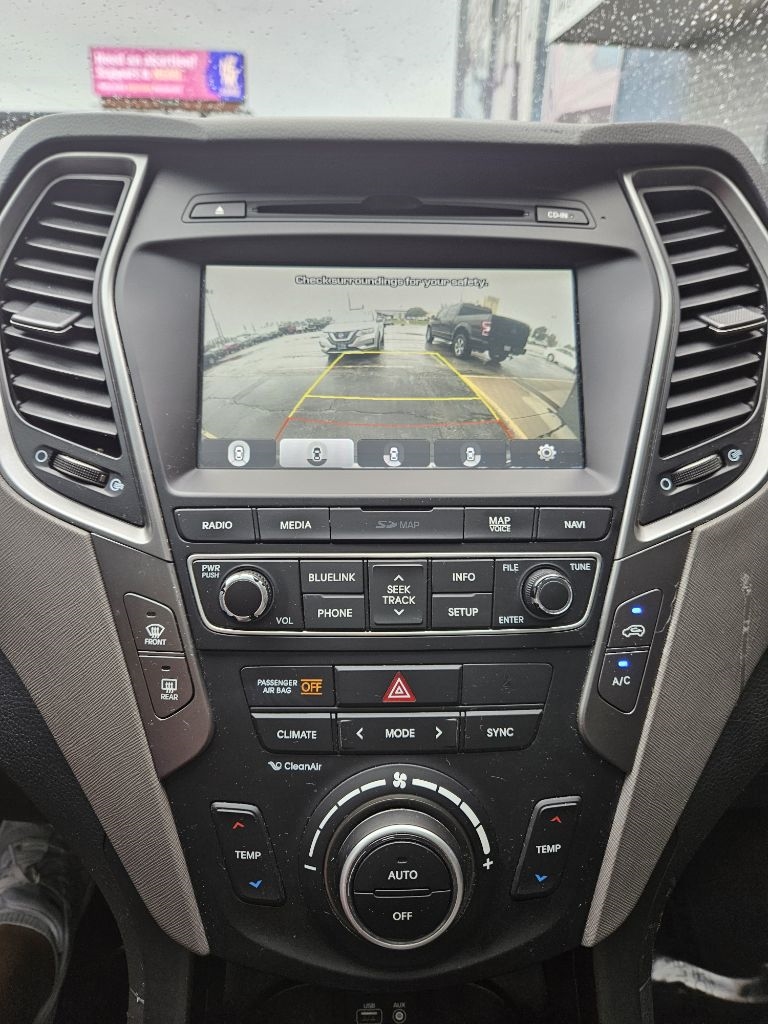 Hyundai Santa Fe Sport 2.0T AWD 2018 Hyundai Santa Fe Sport 2.0T AWD 2018