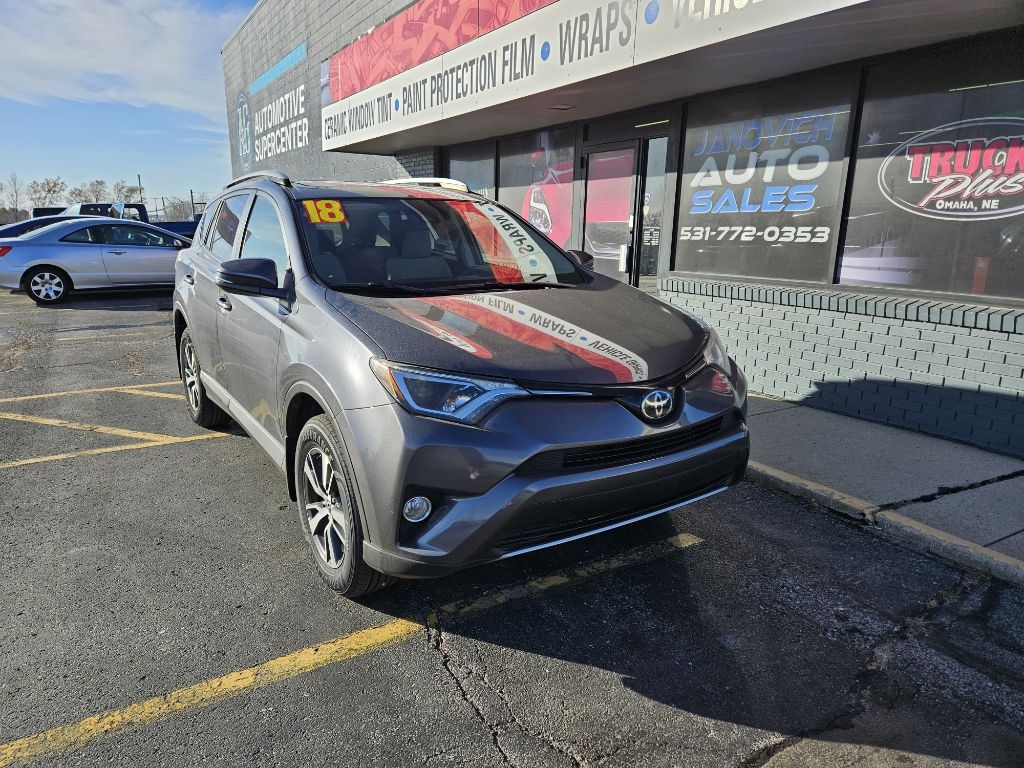 Toyota RAV4 XLE AWD 2018