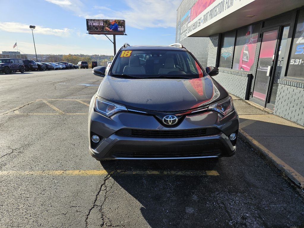Toyota RAV4 XLE AWD 2018
